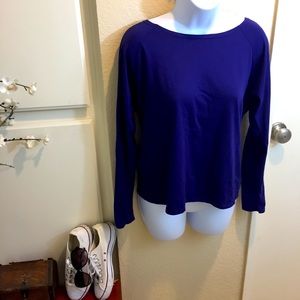 🌼🌸 FABLETICS Backless Long Sleeve Tee